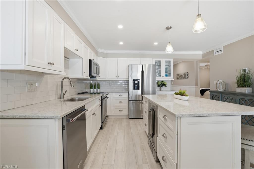 PELICAN WATCH - Residential