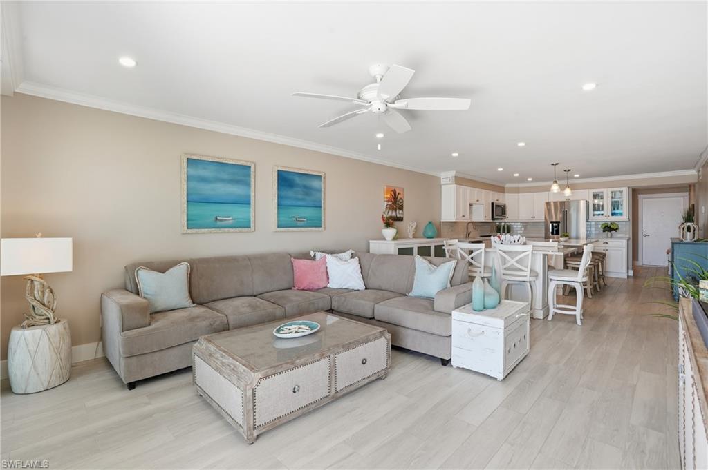 PELICAN WATCH - Residential