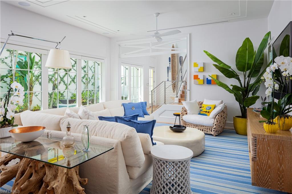 OLDE NAPLES - Residential