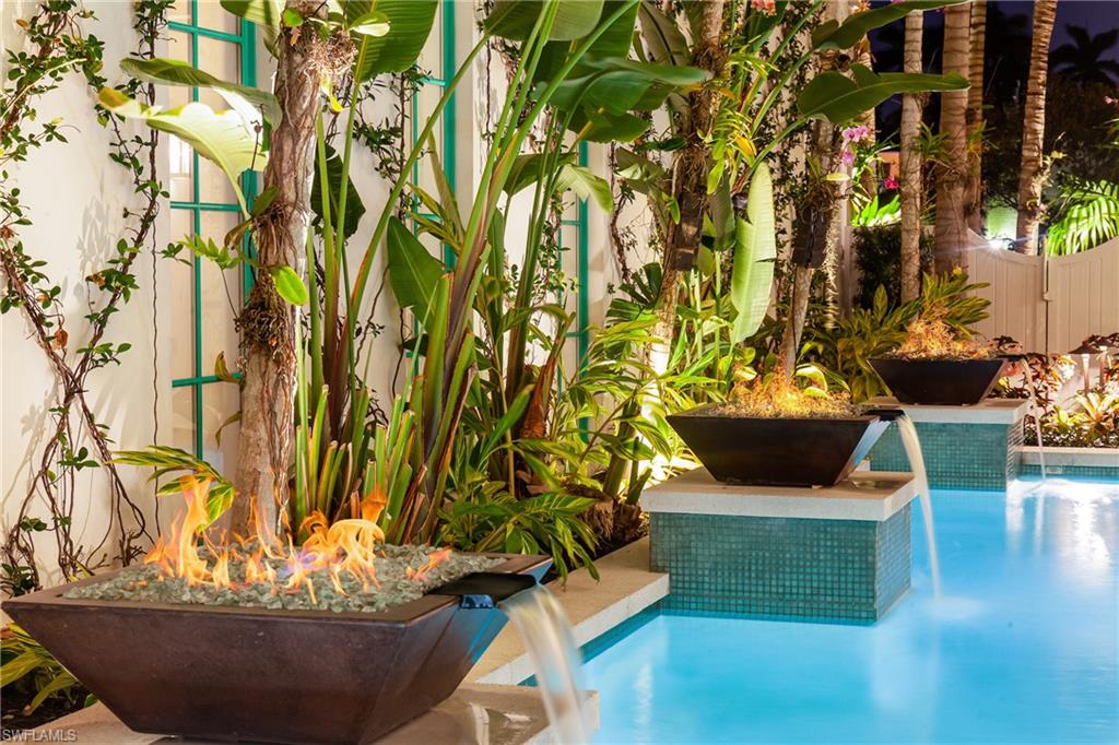 OLDE NAPLES - Residential