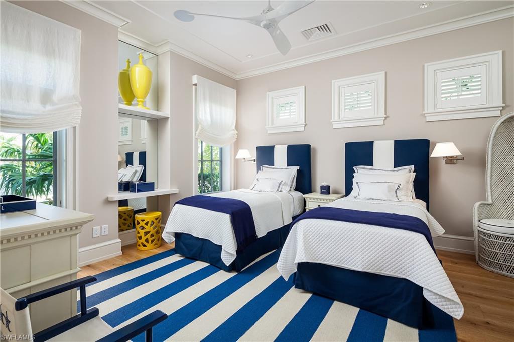 OLDE NAPLES - Residential