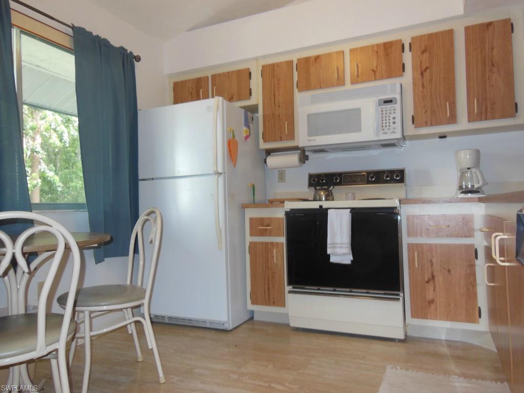 COUNTRY CLUB VILLAGE - Residential