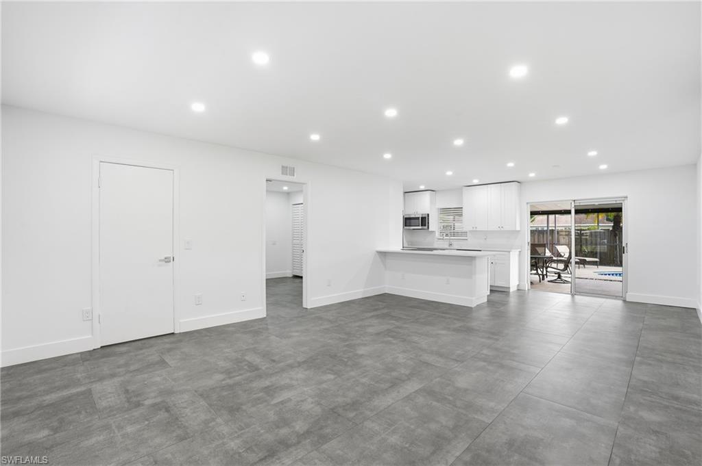 POINCIANA VILLAGE - Residential