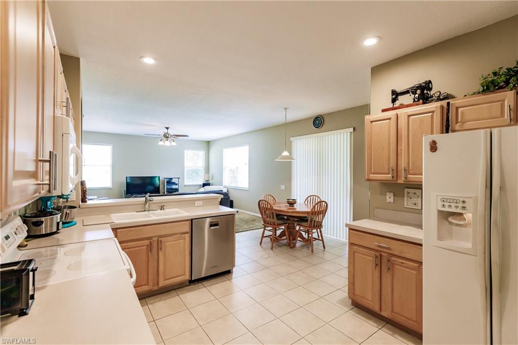 DANFORTH LAKES - Residential