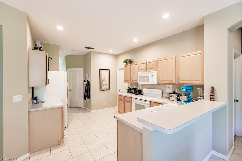 DANFORTH LAKES - Residential