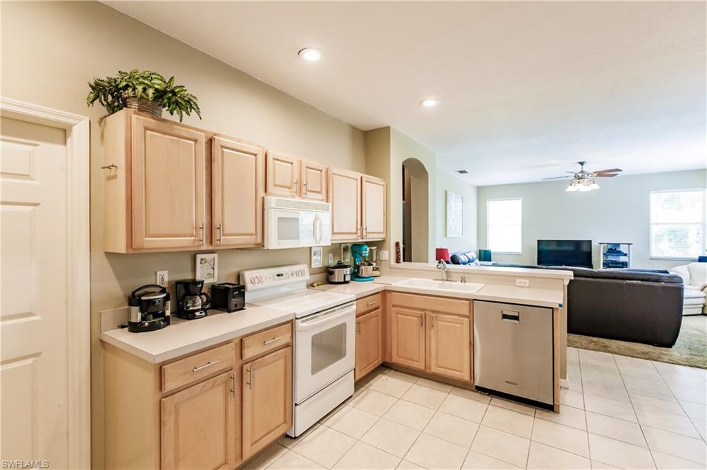 DANFORTH LAKES - Residential