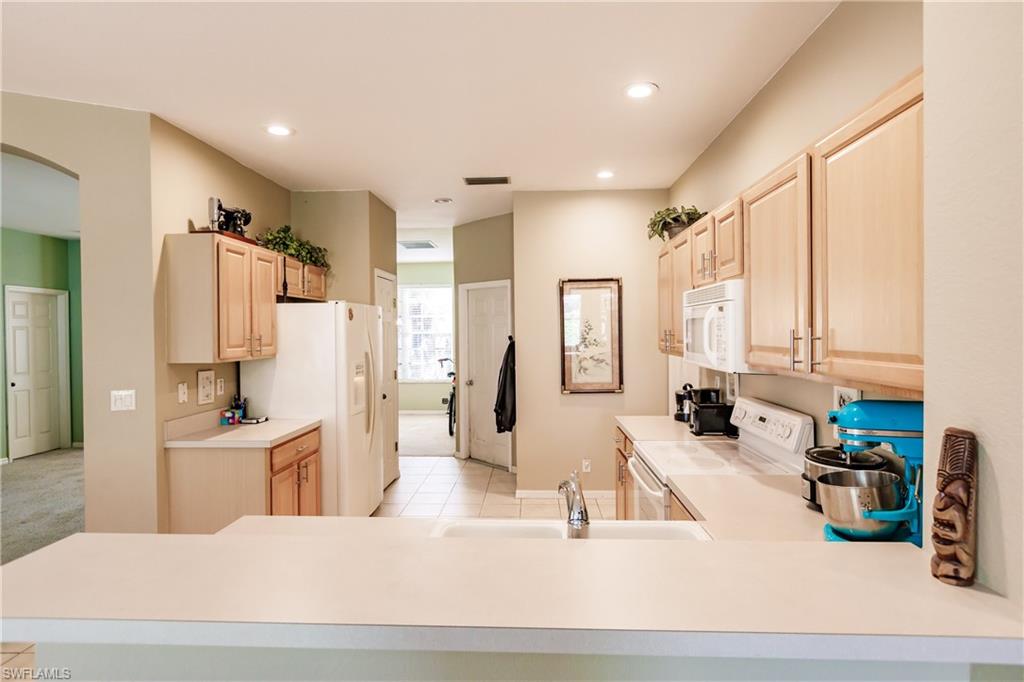 DANFORTH LAKES - Residential