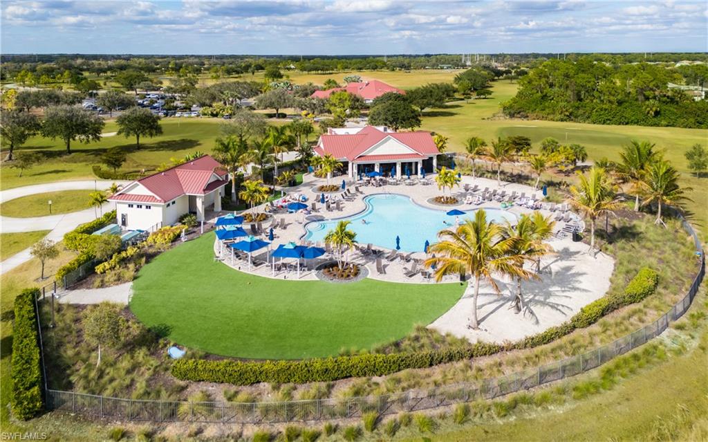 COUNTRY CLUB - Residential