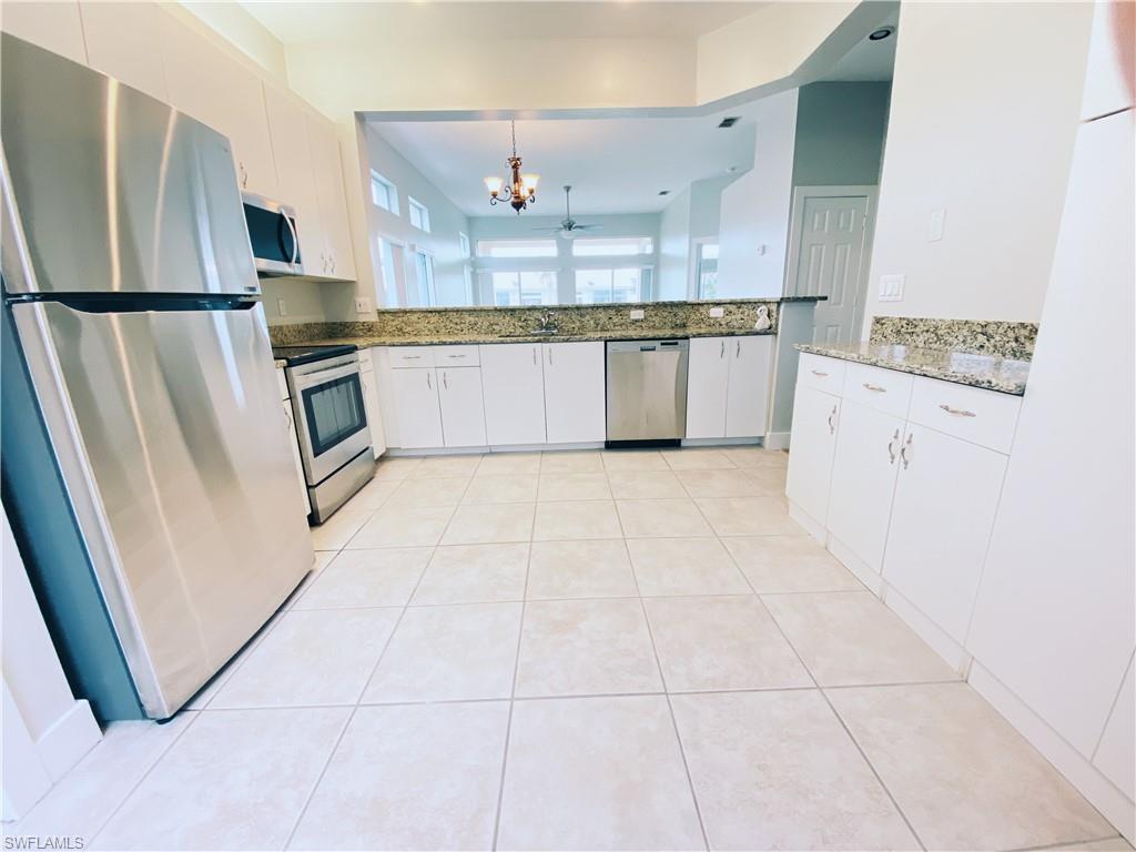 DEVONSHIRE LAKES - Residential