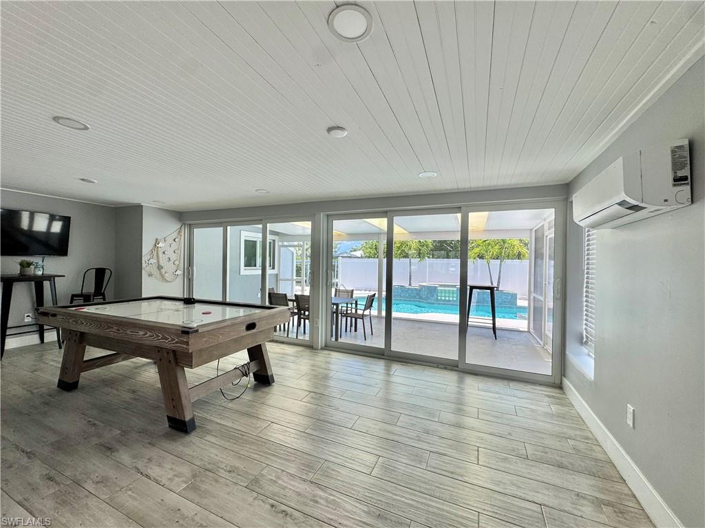SHELL MOUND PARK - Residential