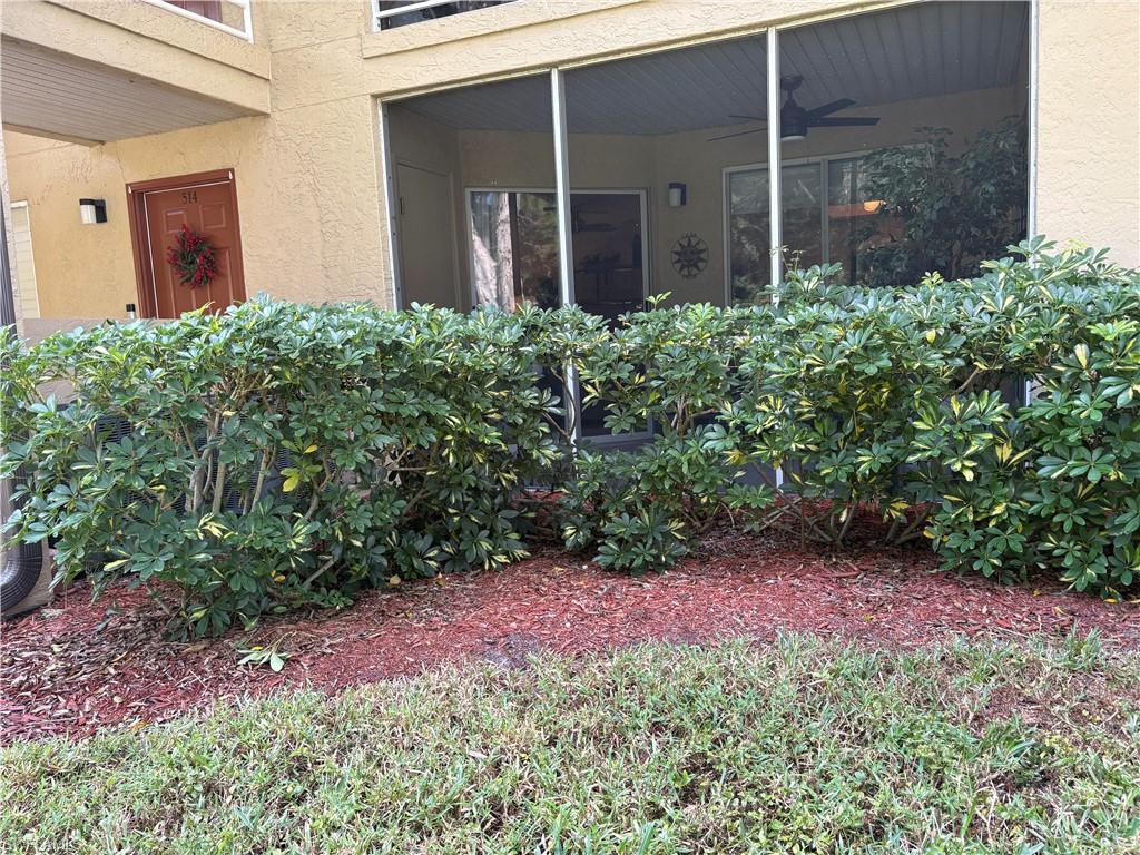 FOUNTAIN LAKES - Residential