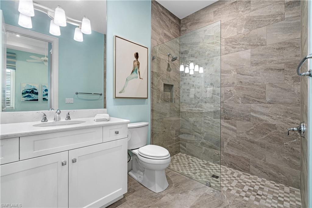 WINDWARD ISLE - Residential