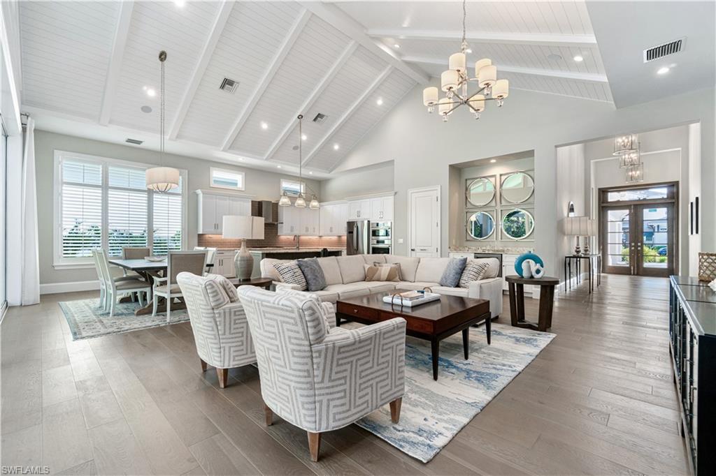 WINDWARD ISLE - Residential