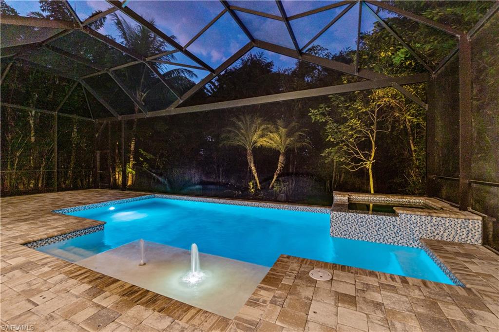 WINDWARD ISLE - Residential