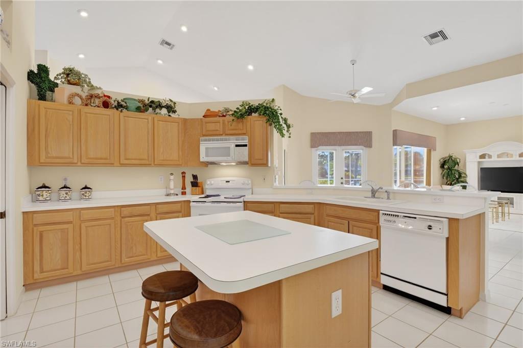 BERKSHIRE LAKES - Residential Lease