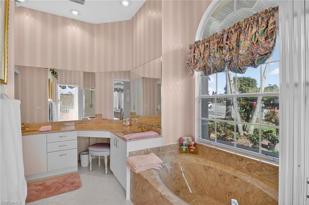 BERKSHIRE LAKES - Residential Lease