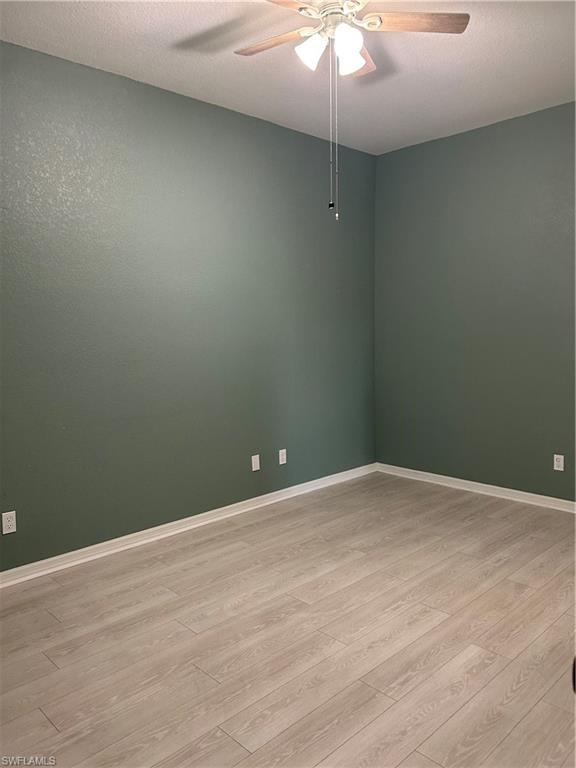 MIRROR LAKES - Residential Lease