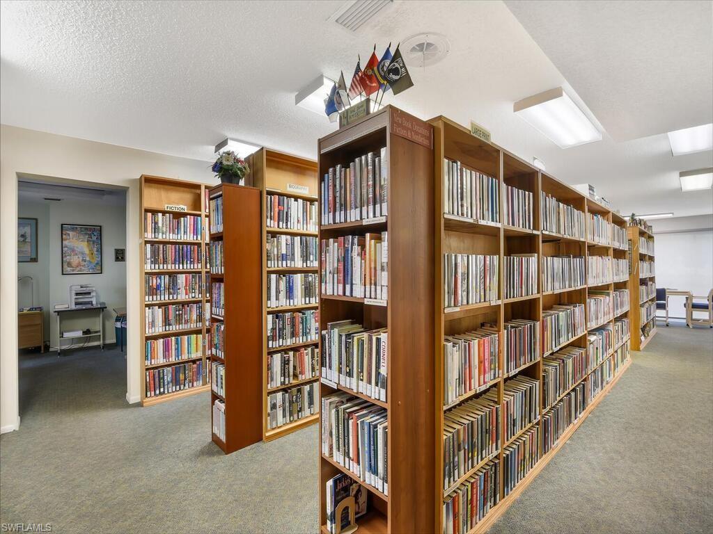 SEVEN OAKS - Residential