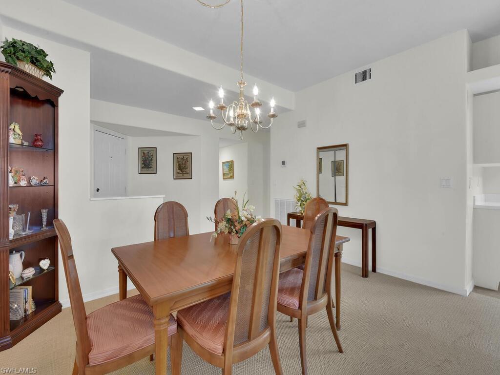 SEVEN OAKS - Residential