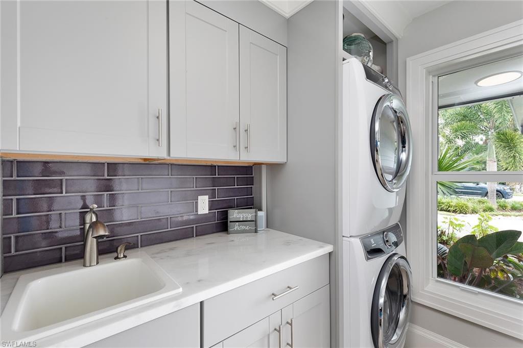 OAKMONT - Residential