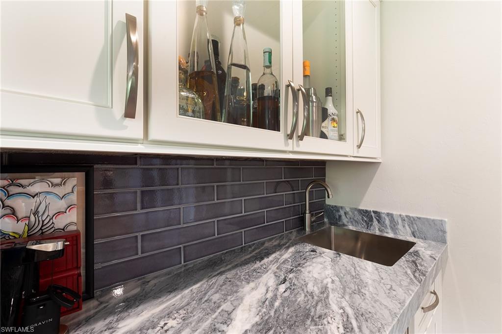 OAKMONT - Residential