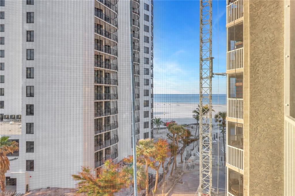 GULLWING BEACH RESORT - Residential