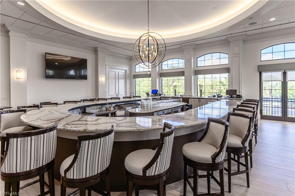 VILLA GRANDE - Residential