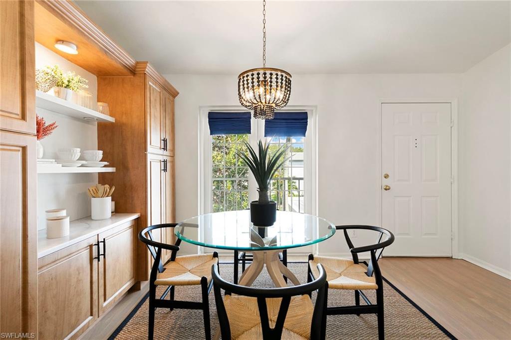 LAUREL OAKS AT PELICAN BAY - Residential