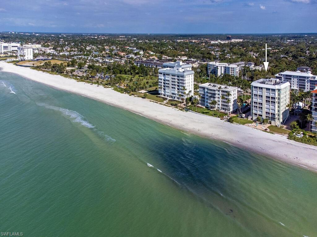 WHITEHALL - Residential