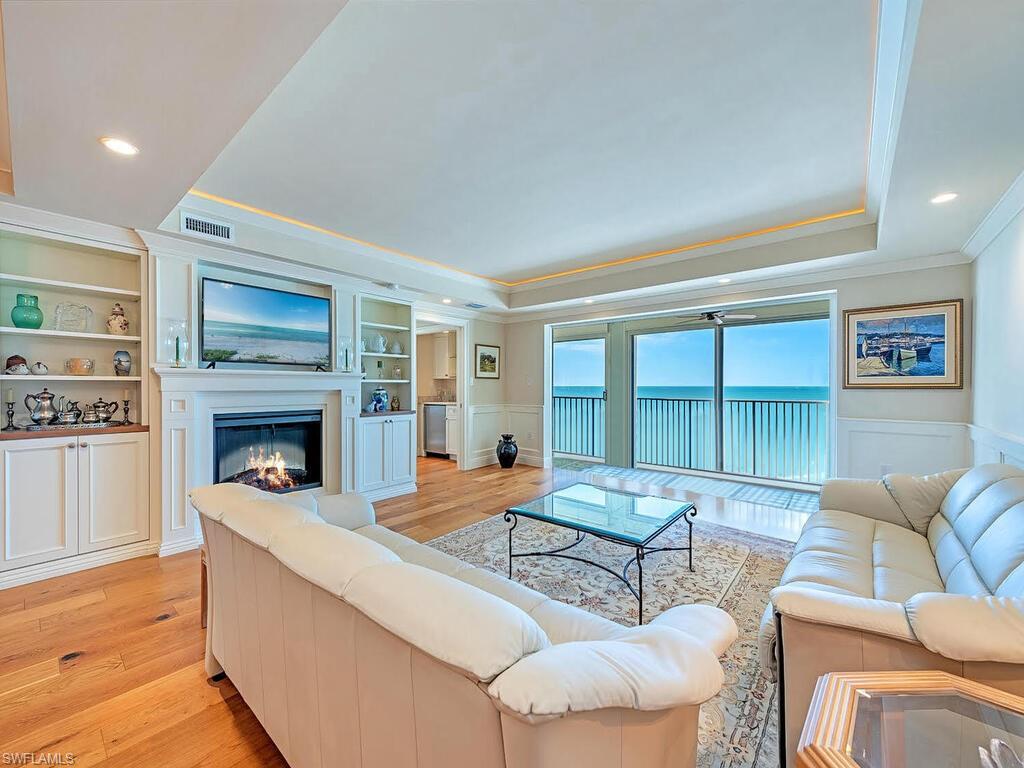 Photo of 1255 Gulf Shore BLVD N #5S, NAPLES, FL 34102 (MLS # 224000325)