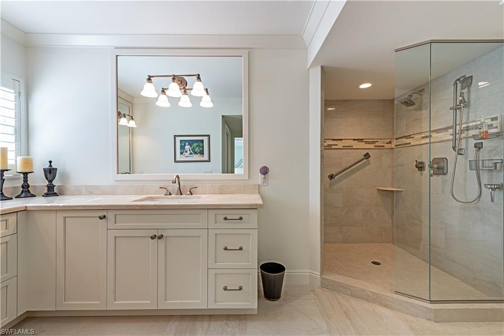 WHITEHALL - Residential