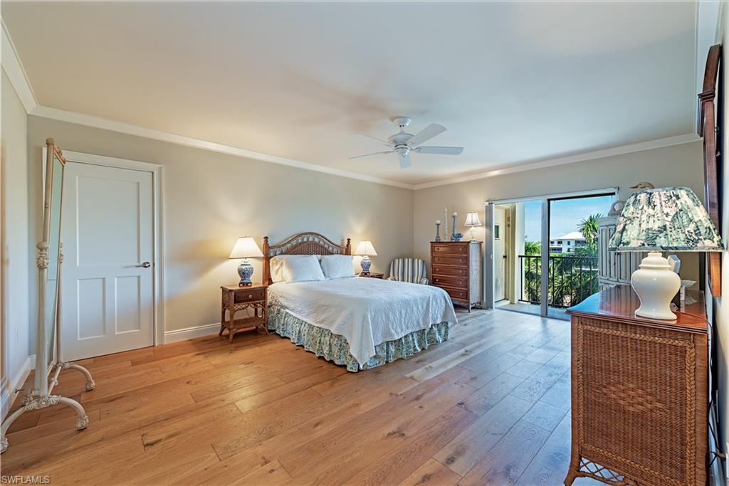 WHITEHALL - Residential