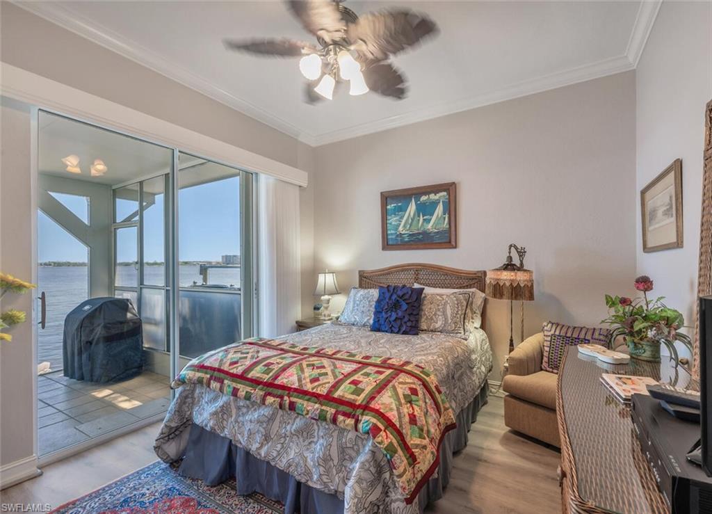 YACHT CLUB - Residential
