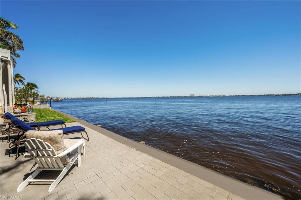 YACHT CLUB - Residential