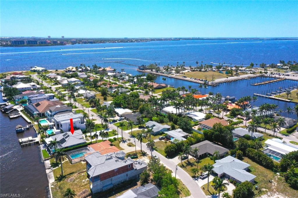 YACHT CLUB - Residential