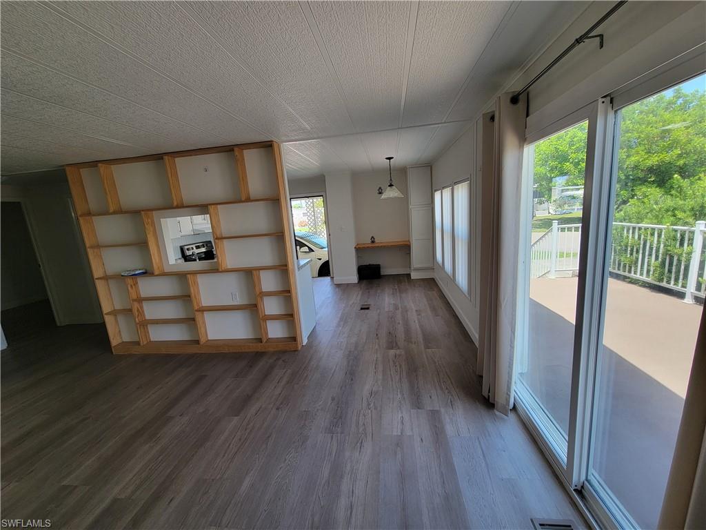 OLD BRIDGE VILLAGE - Residential