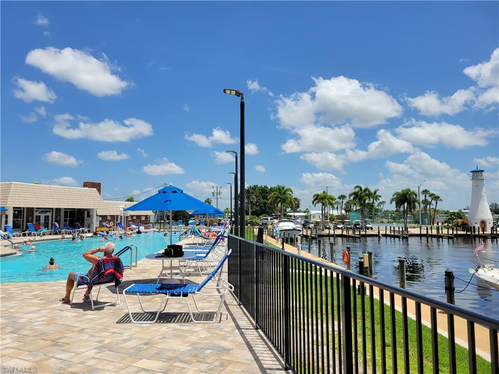 OLD BRIDGE VILLAGE - Residential