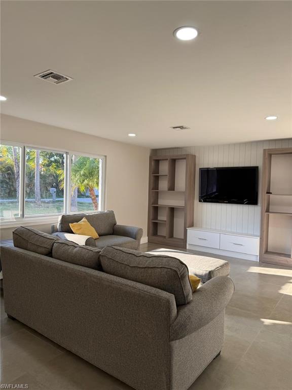 FORT MYERS - Residential