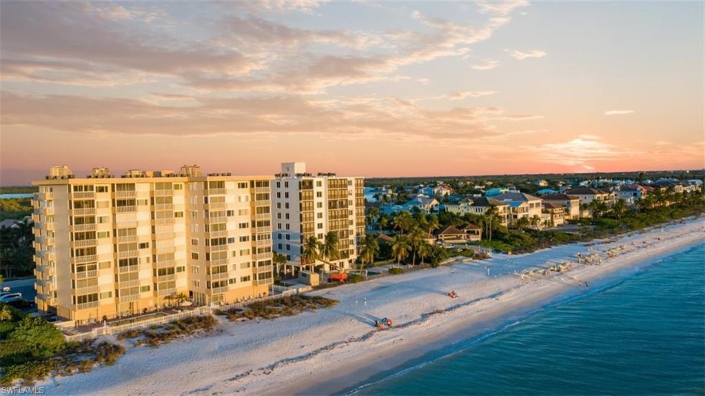 THE EGRET - Residential