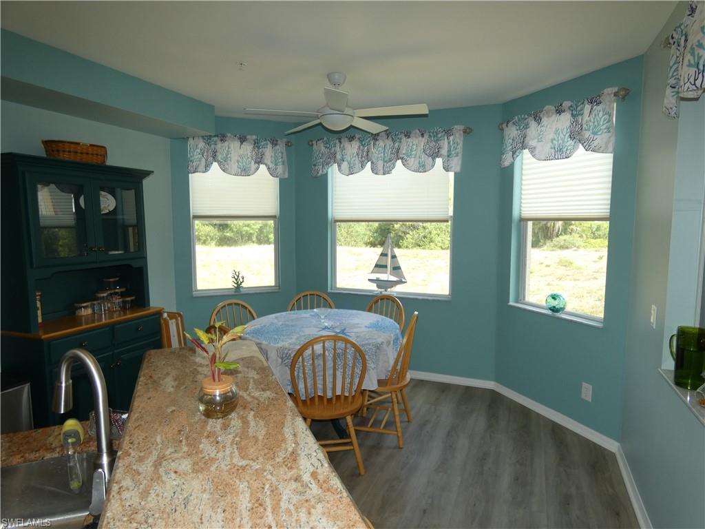 FAIRWAY VILLAS - Residential