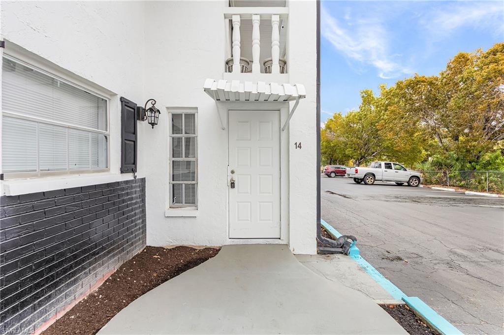 WINDSOR WEST - Residential