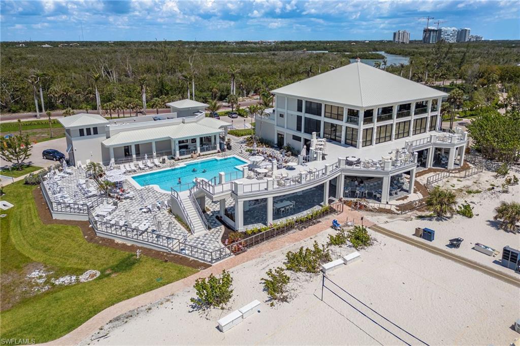 BAREFOOT BEACH CLUB - Residential