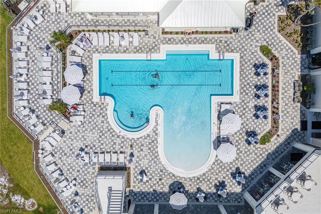 BAREFOOT BEACH CLUB - Residential