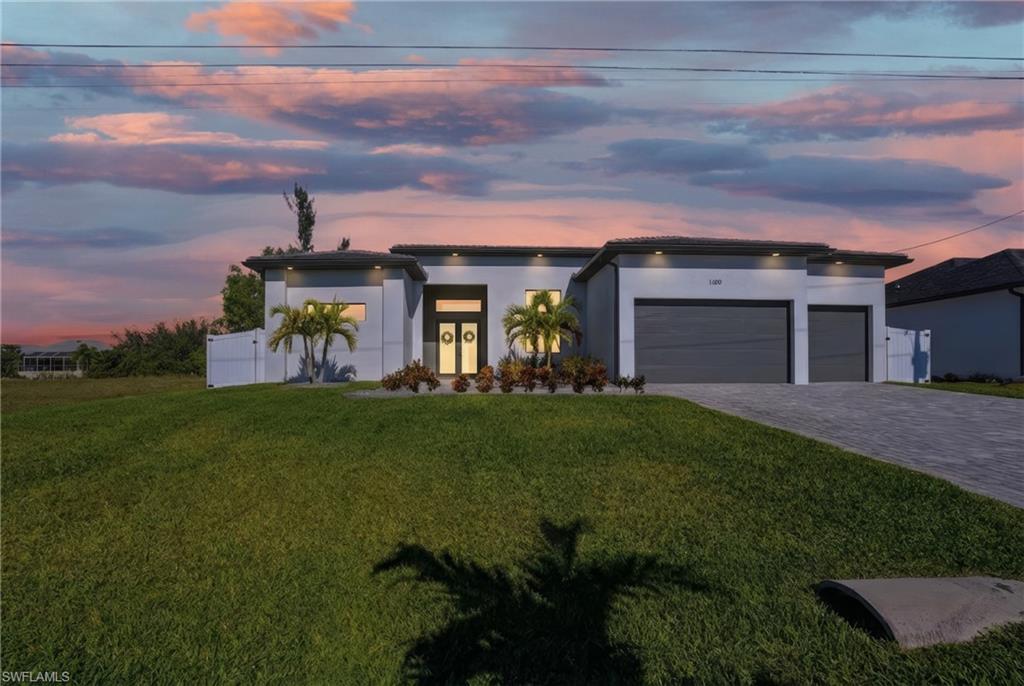 CAPE CORAL - Residential