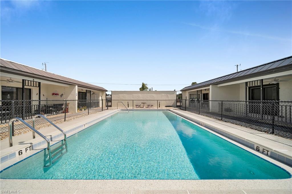 CAPE TOWNE CONDO - Residential