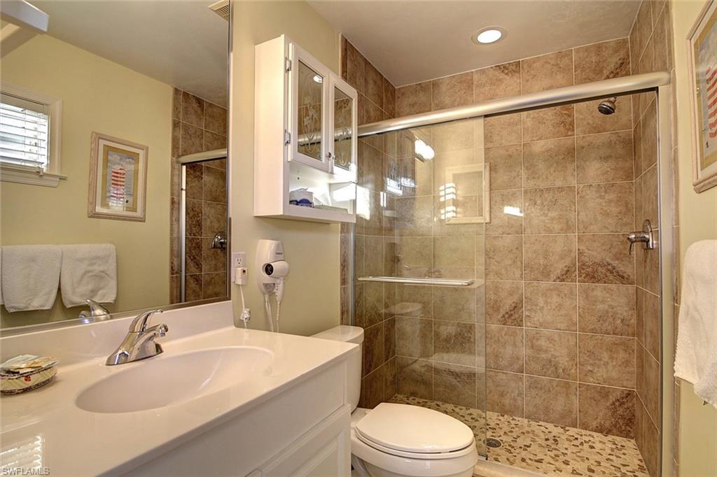 CAPTIVA BEACH - Residential