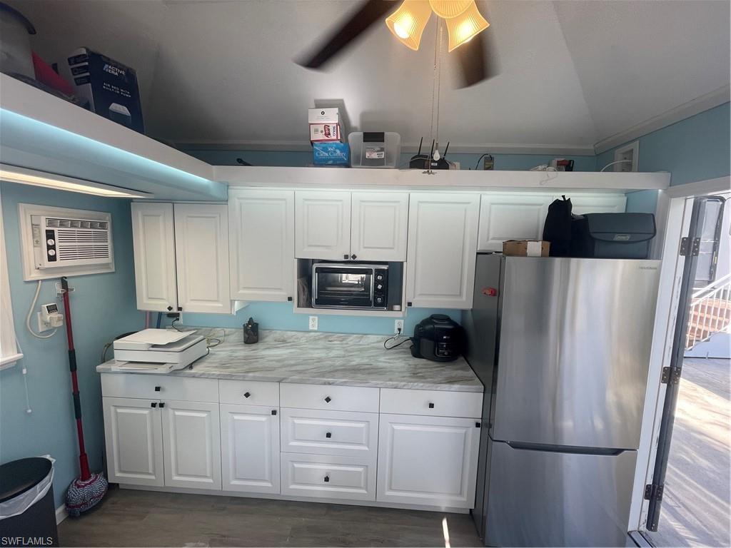 CYPRESS WOODS RV RESORT - Land