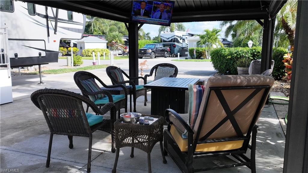 CYPRESS WOODS RV RESORT - Land