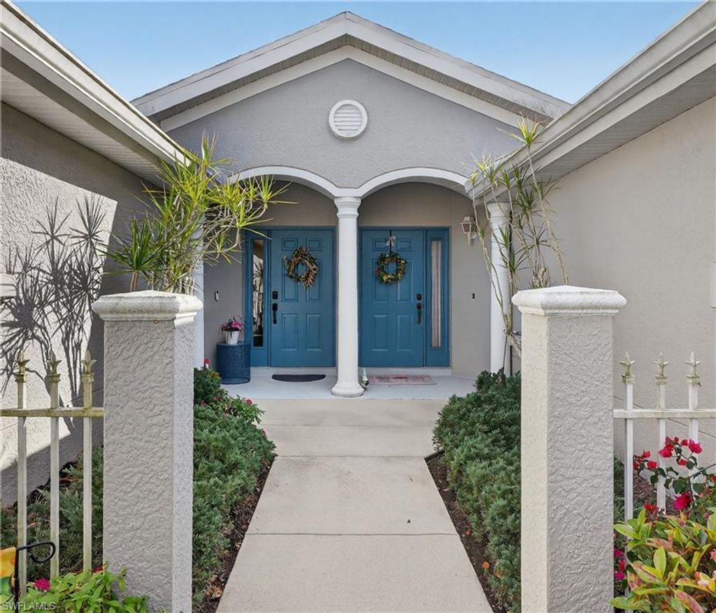 Photo of 6175 Mandalay CIR #29, NAPLES, FL 34112 (MLS # 226010061)