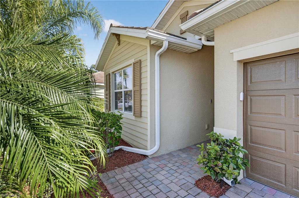 COUNTRY CLUB - Residential